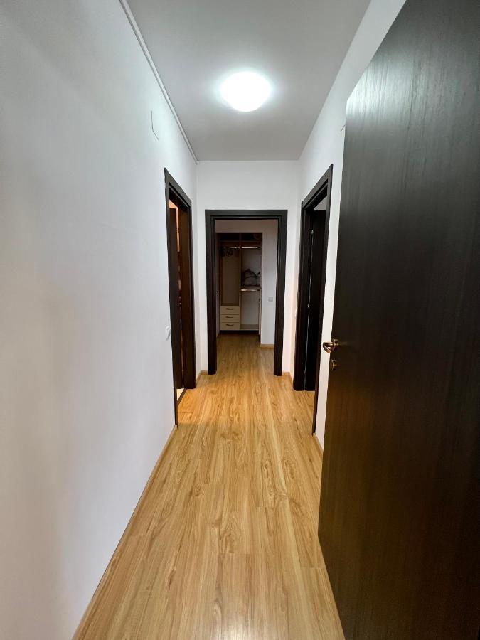 #3 Coroni Seasons Apart Brasov Exterior photo